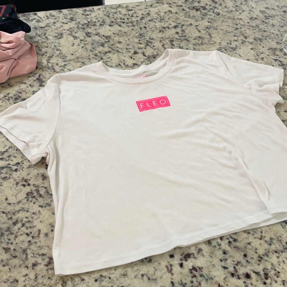 Fleo cropped tee
